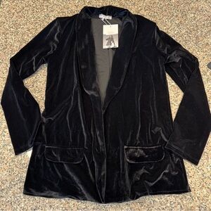Milan Kiss Black Velvet Open-Front Blazer – Size L